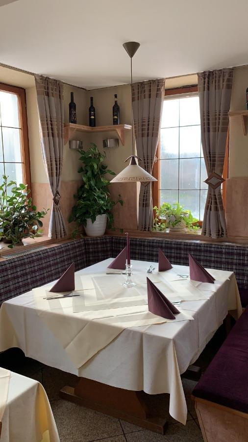 Hotel Pizzeria Da Beni Kochersteinsfeld Экстерьер фото